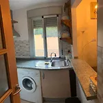 Апартаменты Retreat Parking Available *